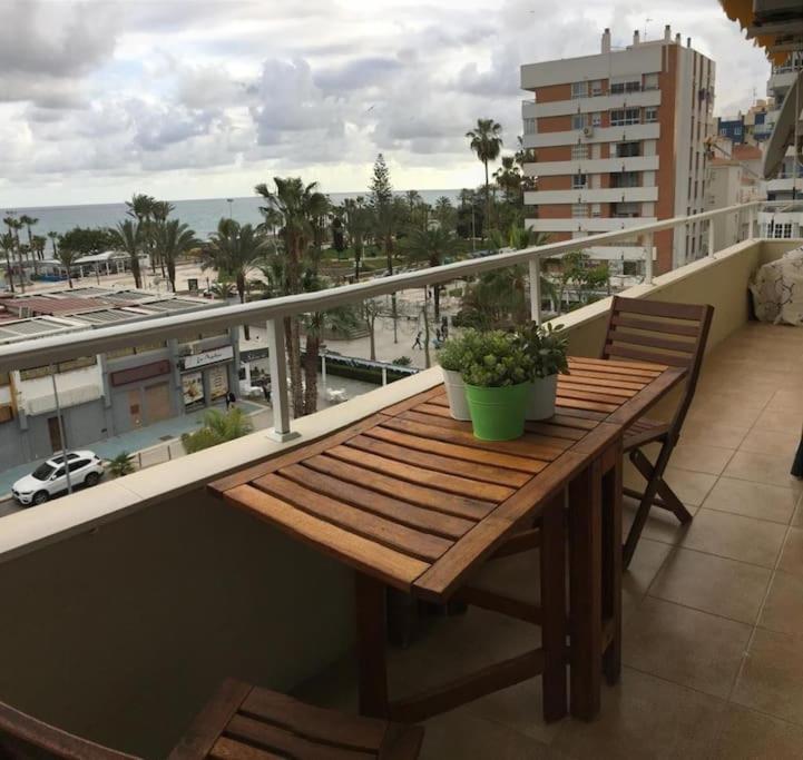 Precioso Apartamento Frente A La Playa Torre Del Mar Εξωτερικό φωτογραφία
